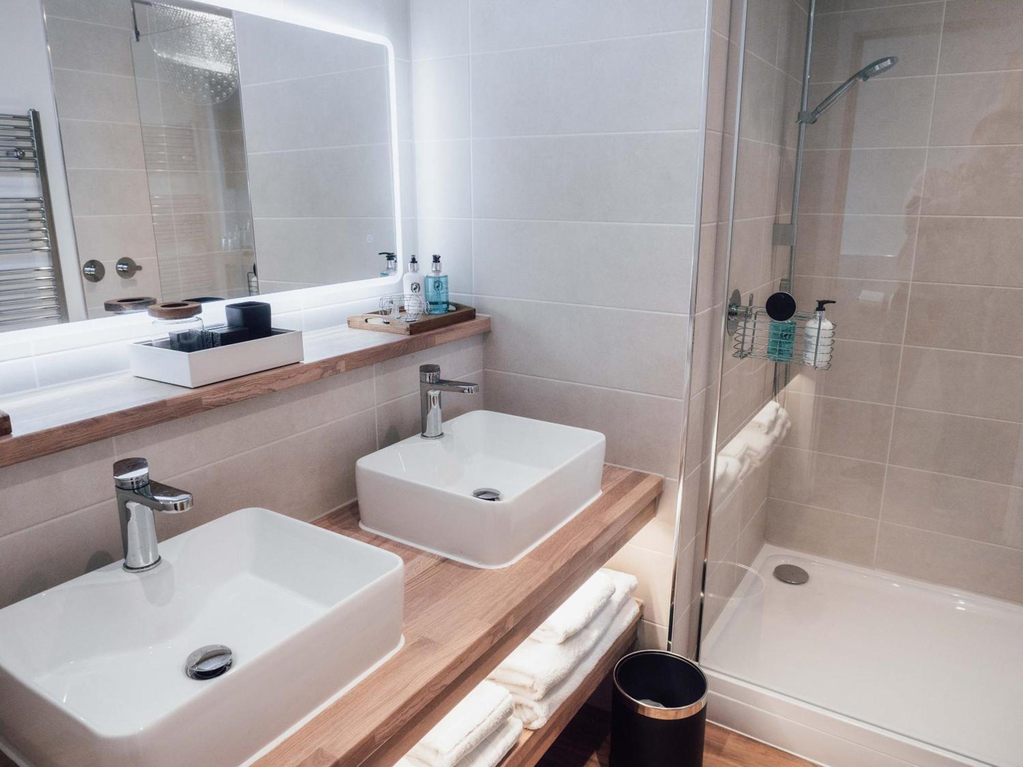 Rooms At Penarth Marina Cardiff Extérieur photo