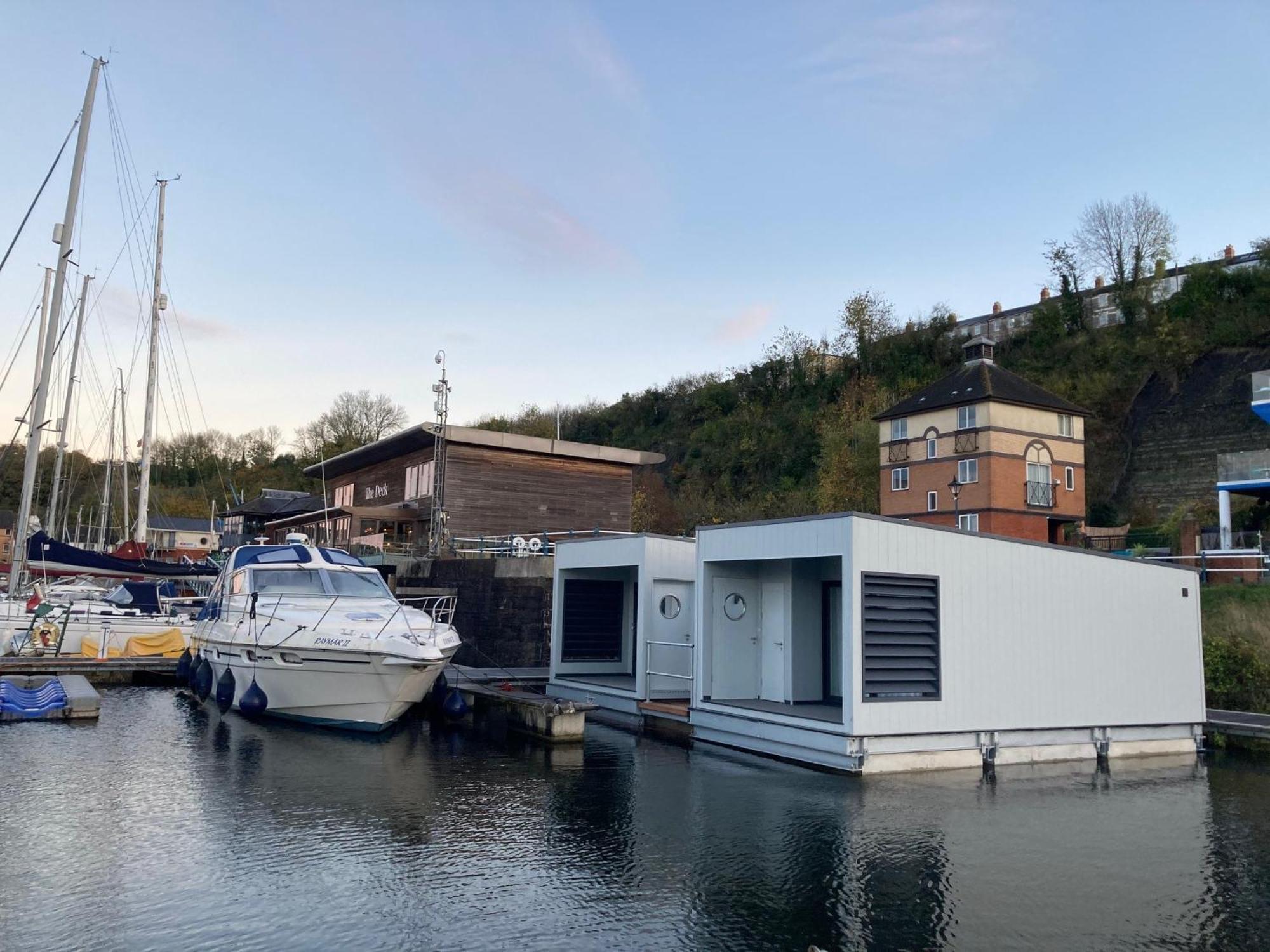 Rooms At Penarth Marina Cardiff Extérieur photo